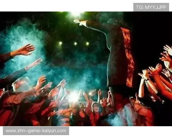 篮球巨星与粉丝斗舞：燃爆赛场外的狂欢盛宴