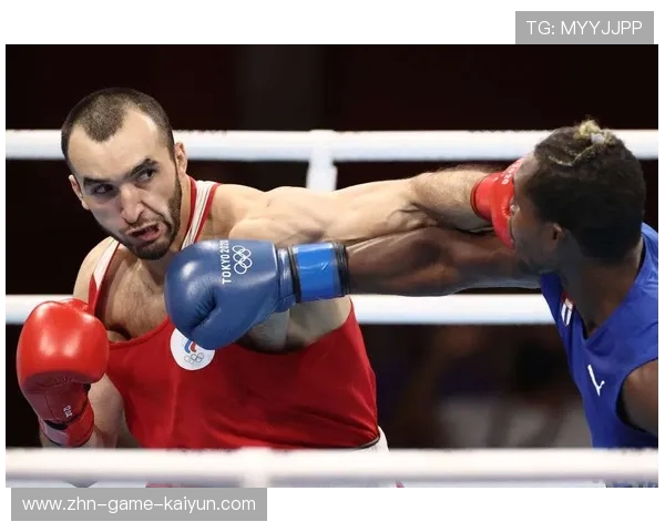 拳击冠军挑战赛选手意志成为赛场亮点